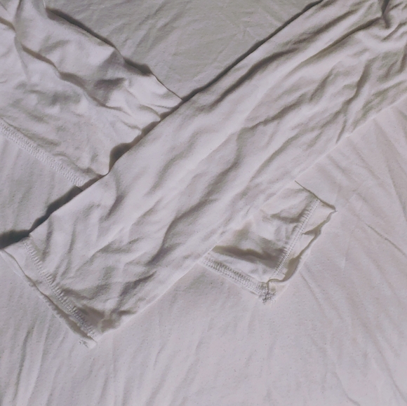 Long sleeve scoop neck tshirt for women. GAP brand - Picture 4 of 5